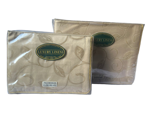 Luxury Linens - Queen - Vine Leaves - Gold Quilt Package