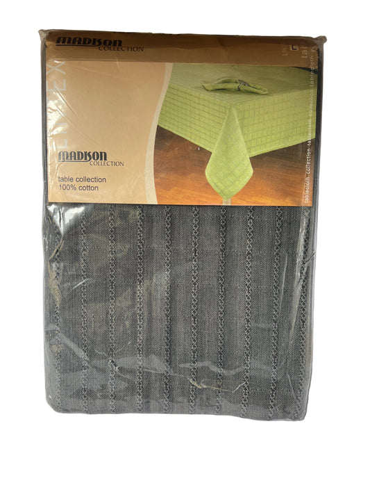 Lintex - Madison Tablecloth Iron - 152cm x 213cm