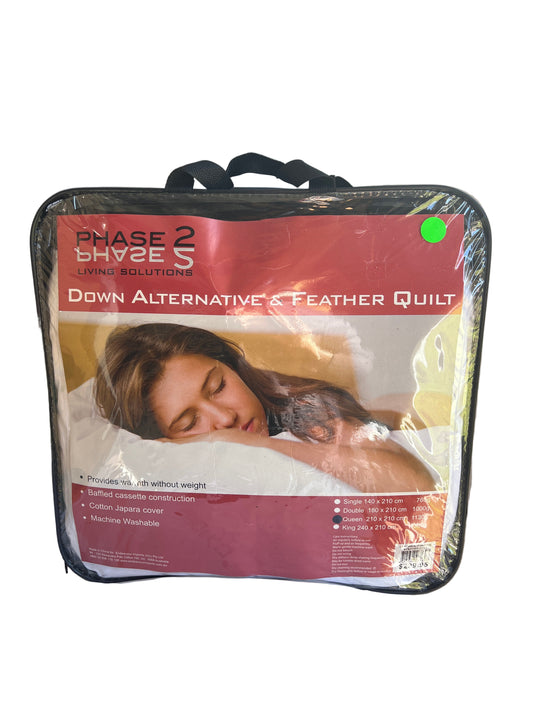Phase 2 Living Solutions - Queen  - Down Alternative & Feather Quilt