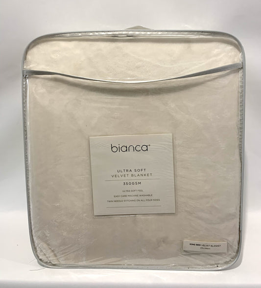 Bianca - Ultra Soft Velvet Blanket - Cream image 0