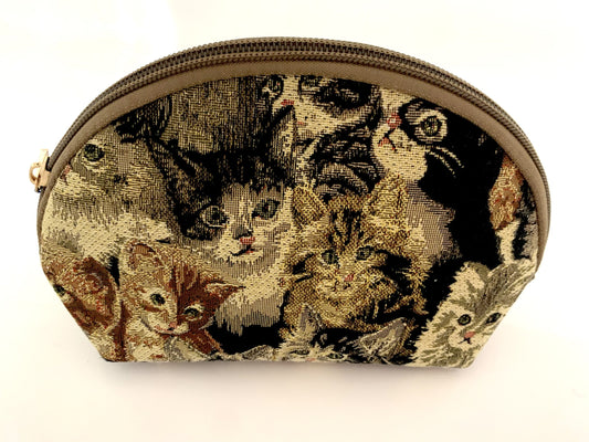 Cat Cosmetic bag -  Tapestry image 0