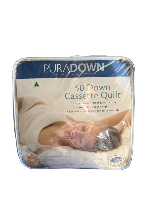 Pura Down - Queen - 50 Down Cassette Quilt