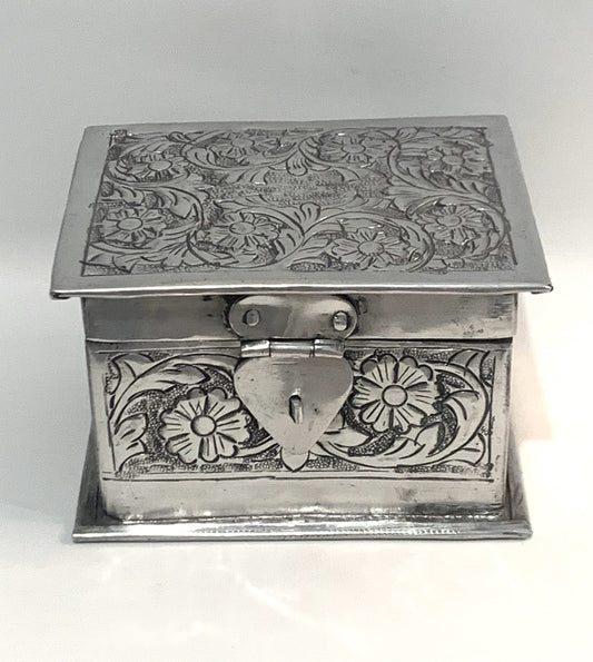 Metal Trinket Box Small image 0
