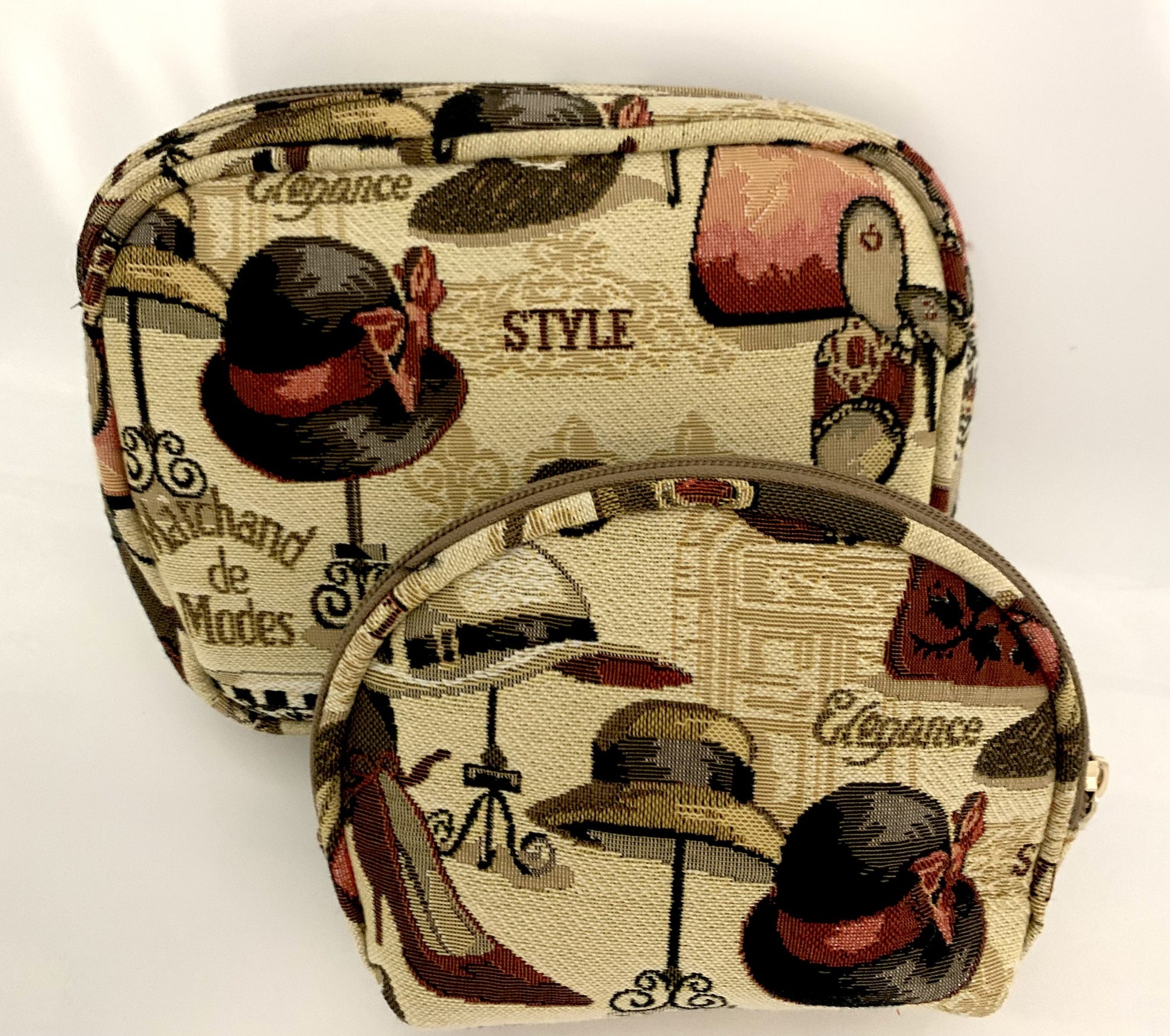 Vintage Cosmetic bags Set 2 - Tapestry image 0