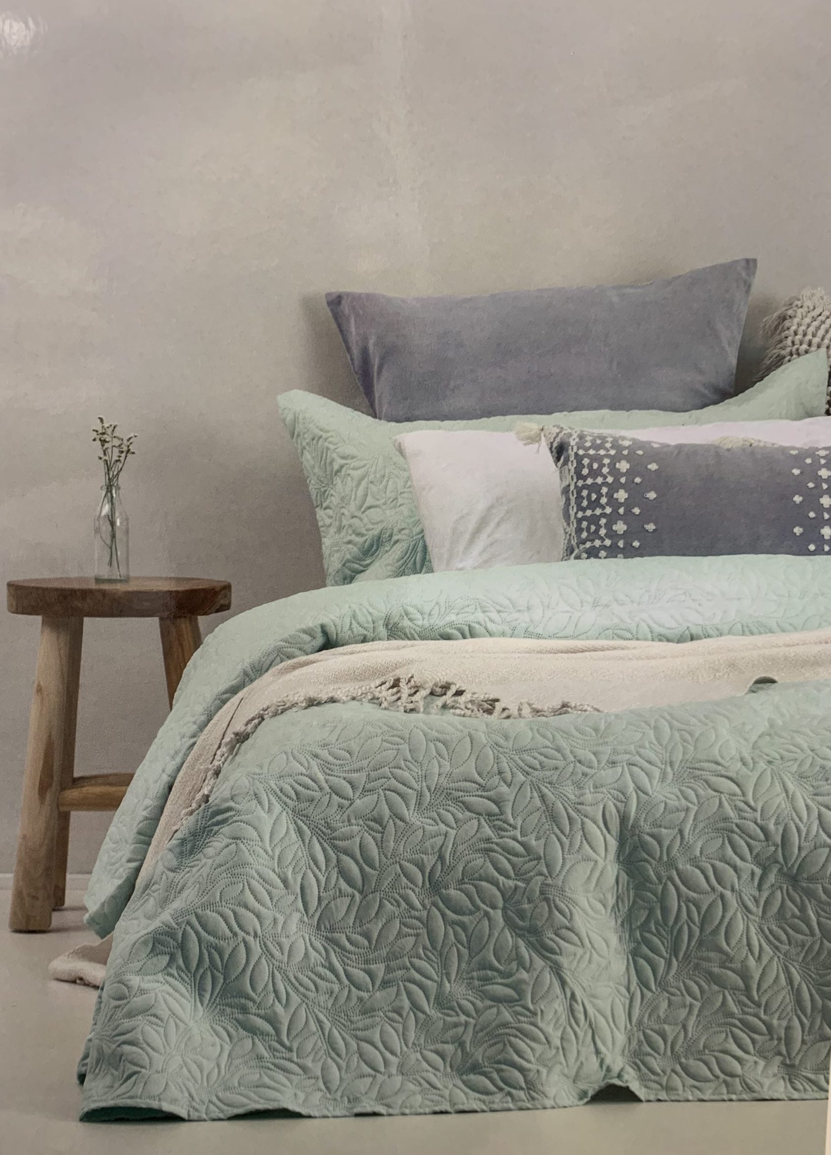 Bambury - Botanica Embossed Coverlet Set King/Queen - Ash / Auburn image 0