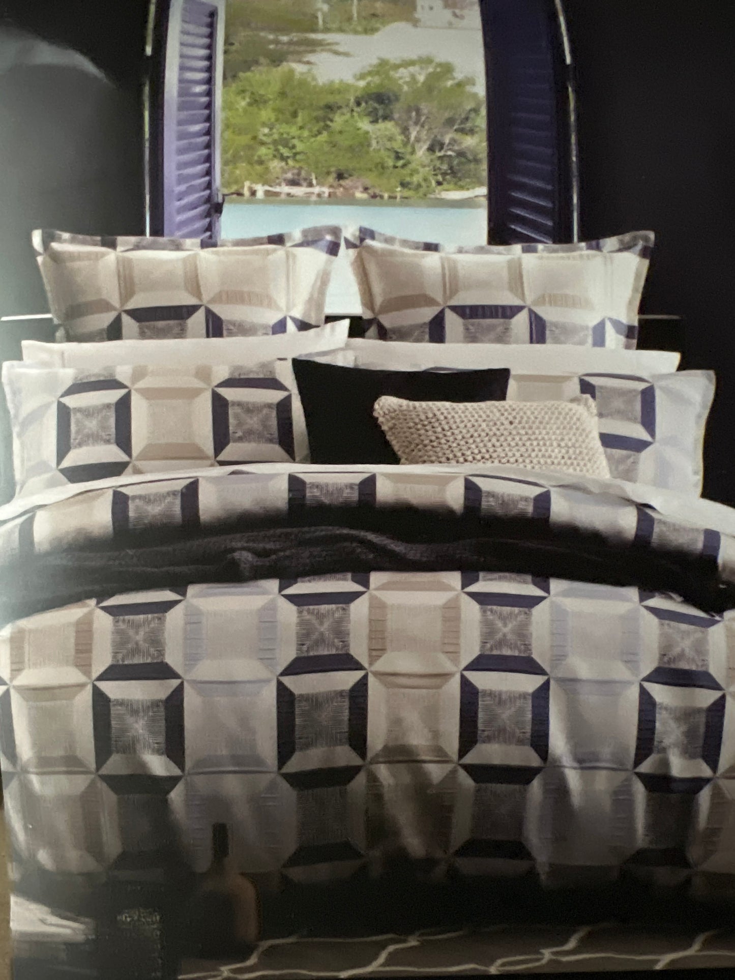 Logan & Mason - Super King- Cuba Indigo Quilt Package