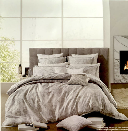 Private Collection Naturals Super King Quilt Set - Alesso Silver image 0