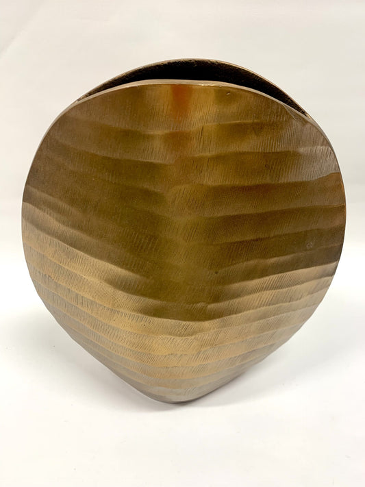 Metal Vase image 0